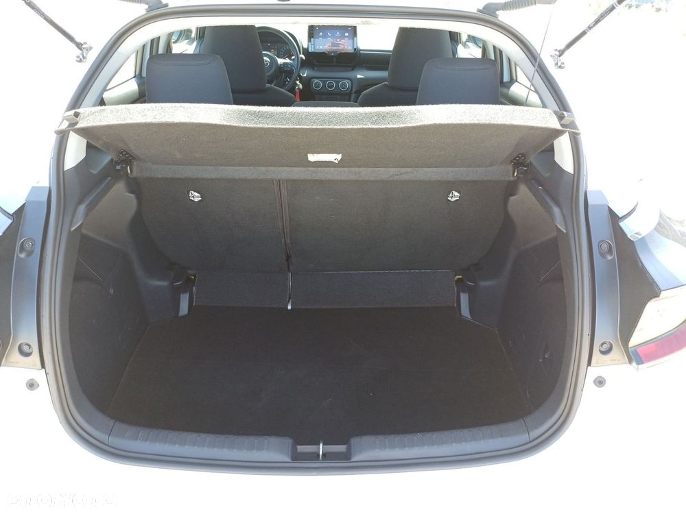 Toyota Yaris 1.5 Comfort CVT - 12