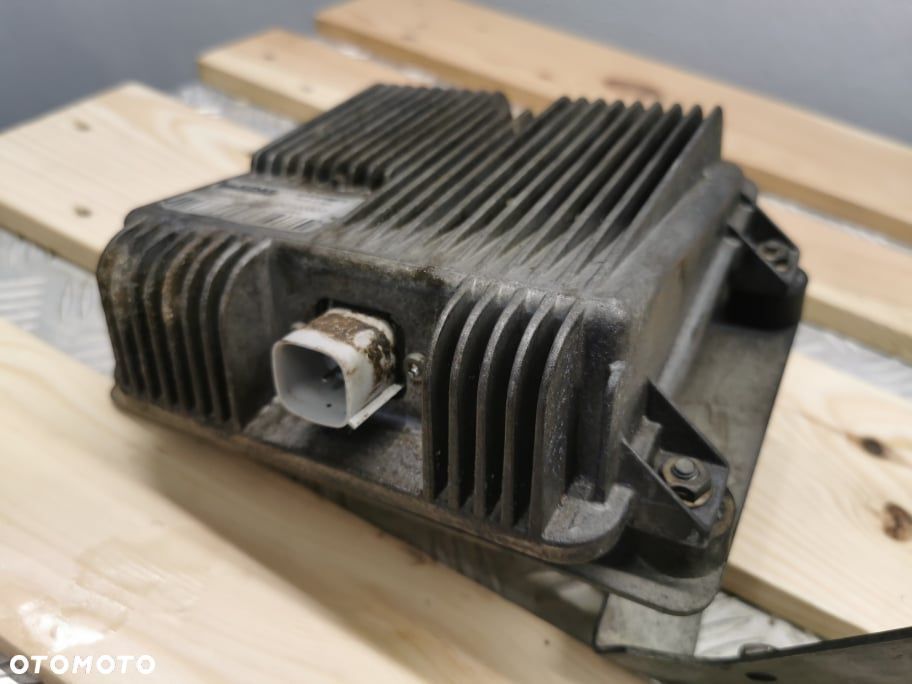 Przetwornica 12V 24V New Holland T8 .... {CNH 84383005} - 1