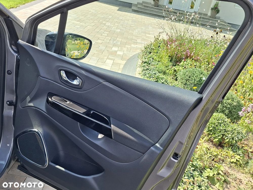 Renault Captur - 17