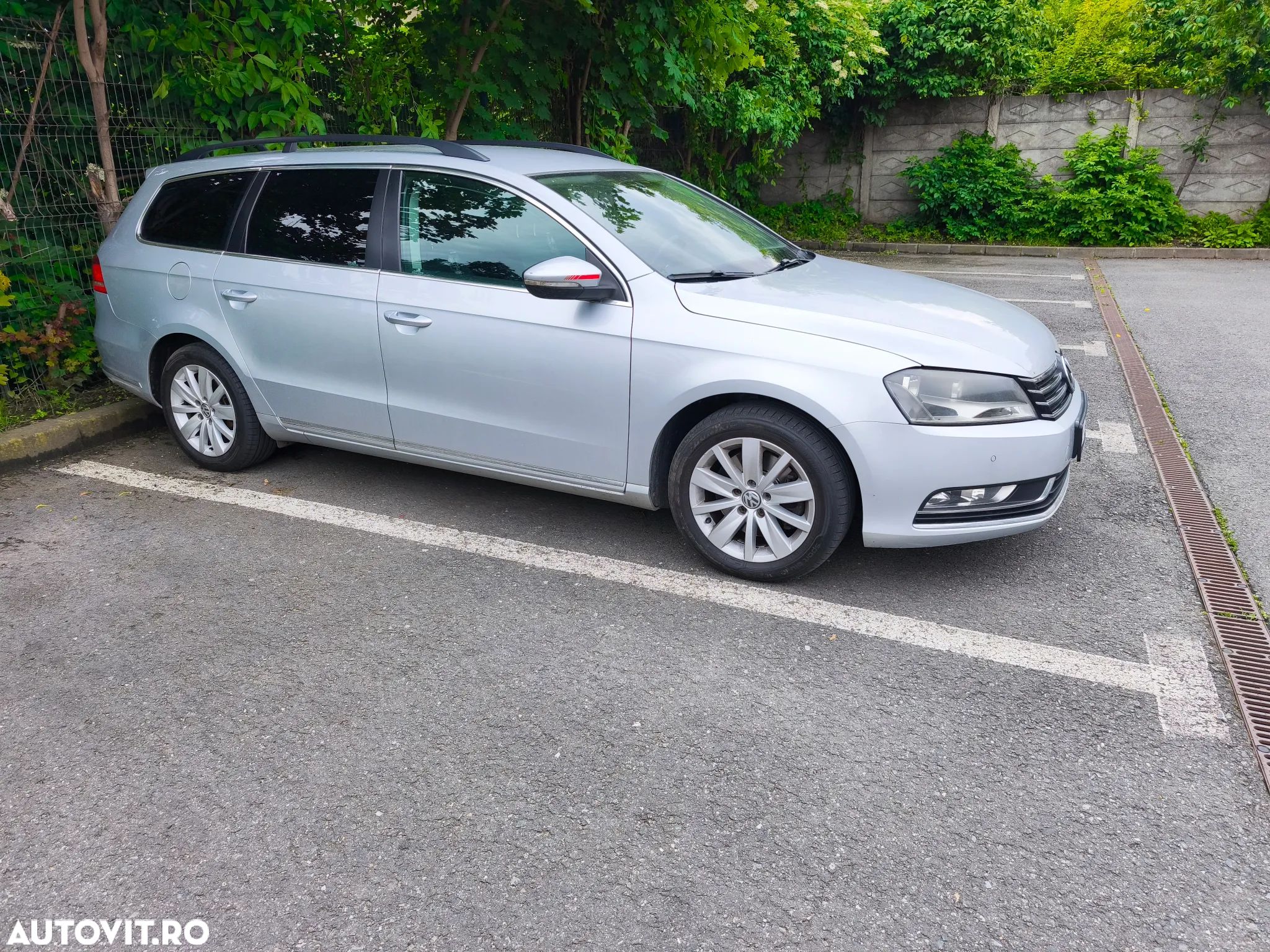 Volkswagen Passat Variant 2.0 Blue TDI DSG SCR Trendline - 1