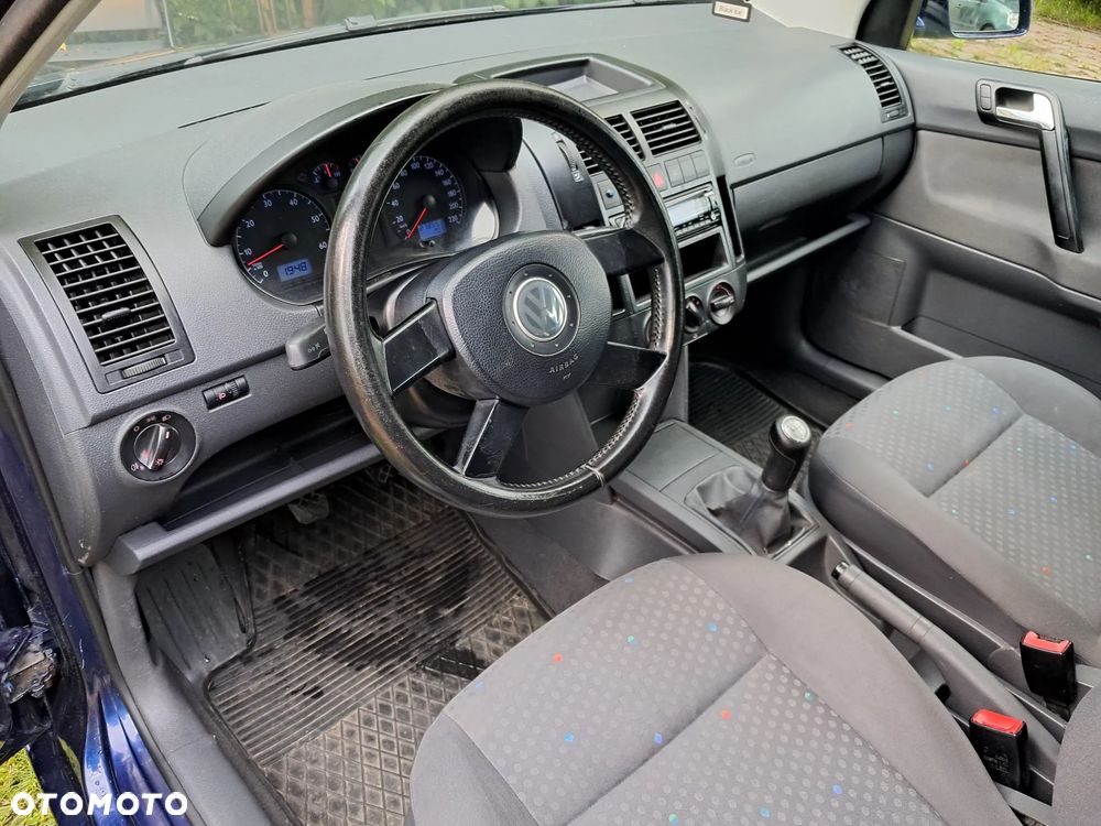 Volkswagen Polo 1.4 16V Comfortline - 7