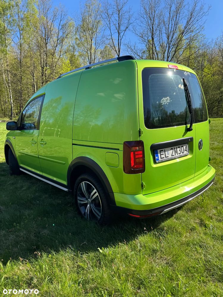 Volkswagen Caddy 2.0 TDI Alltrack - 6