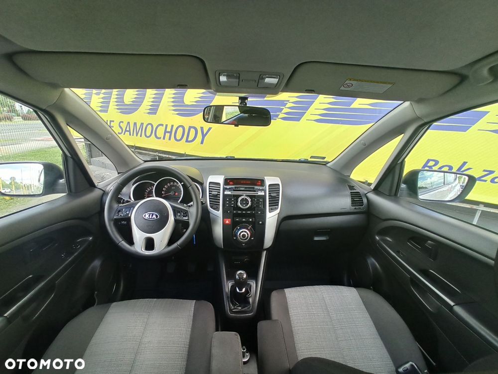 Kia Venga - 19