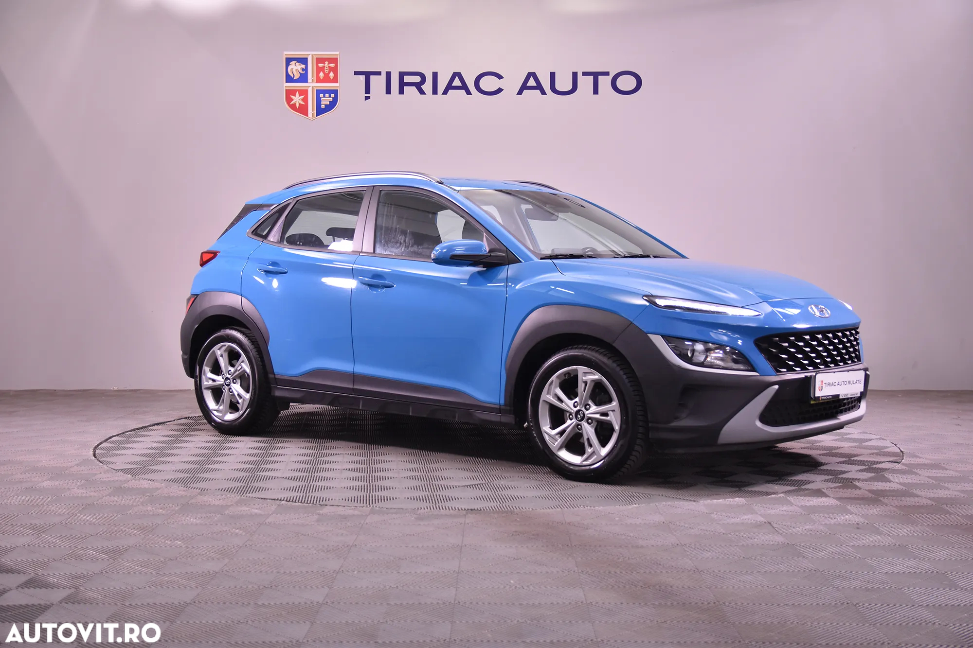 Hyundai KONA - 7