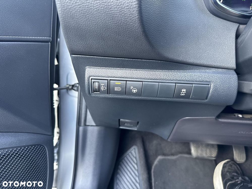 Toyota Corolla 2.0 Hybrid Comfort - 18