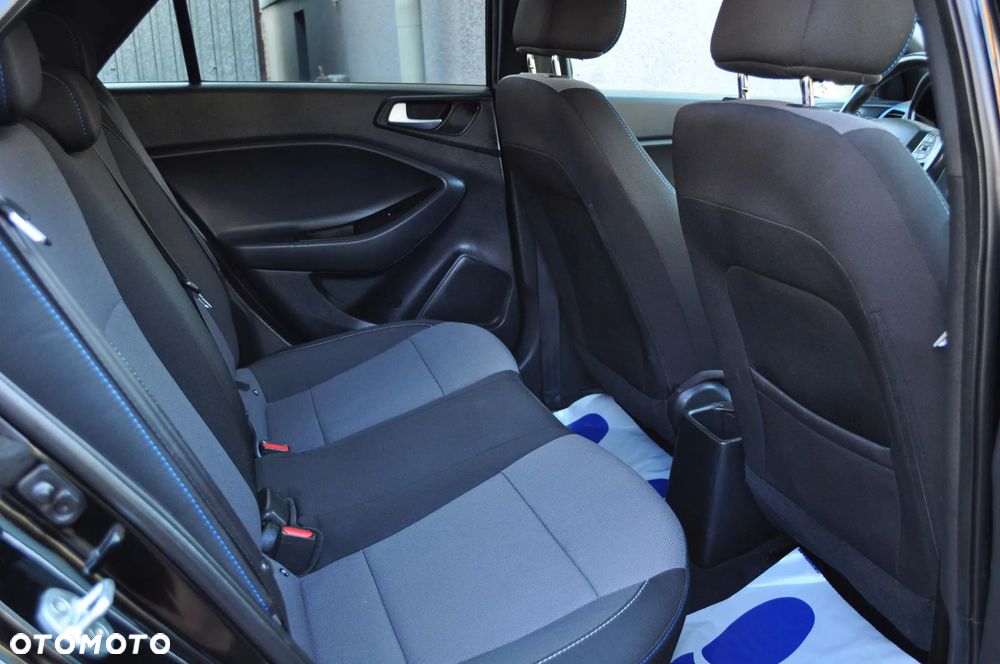 Hyundai i20 blue 1.2 Select - 17