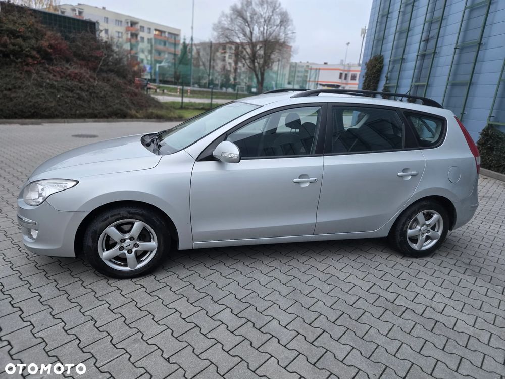 Hyundai i30 1.6 CRDi Comfort - 5