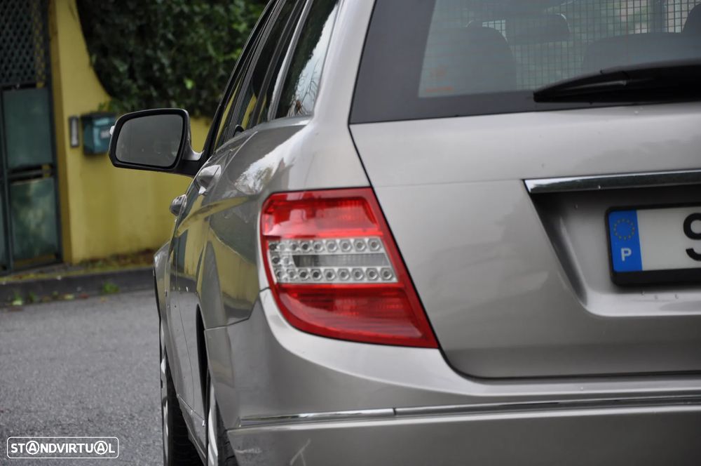 Mercedes-Benz C 220 Station CDI DPF Auto Avantgarde - 24