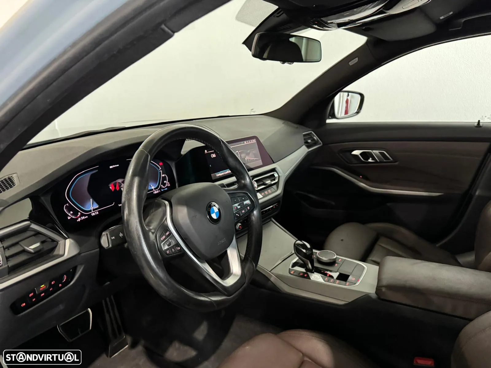 BMW 330 e Auto - 18