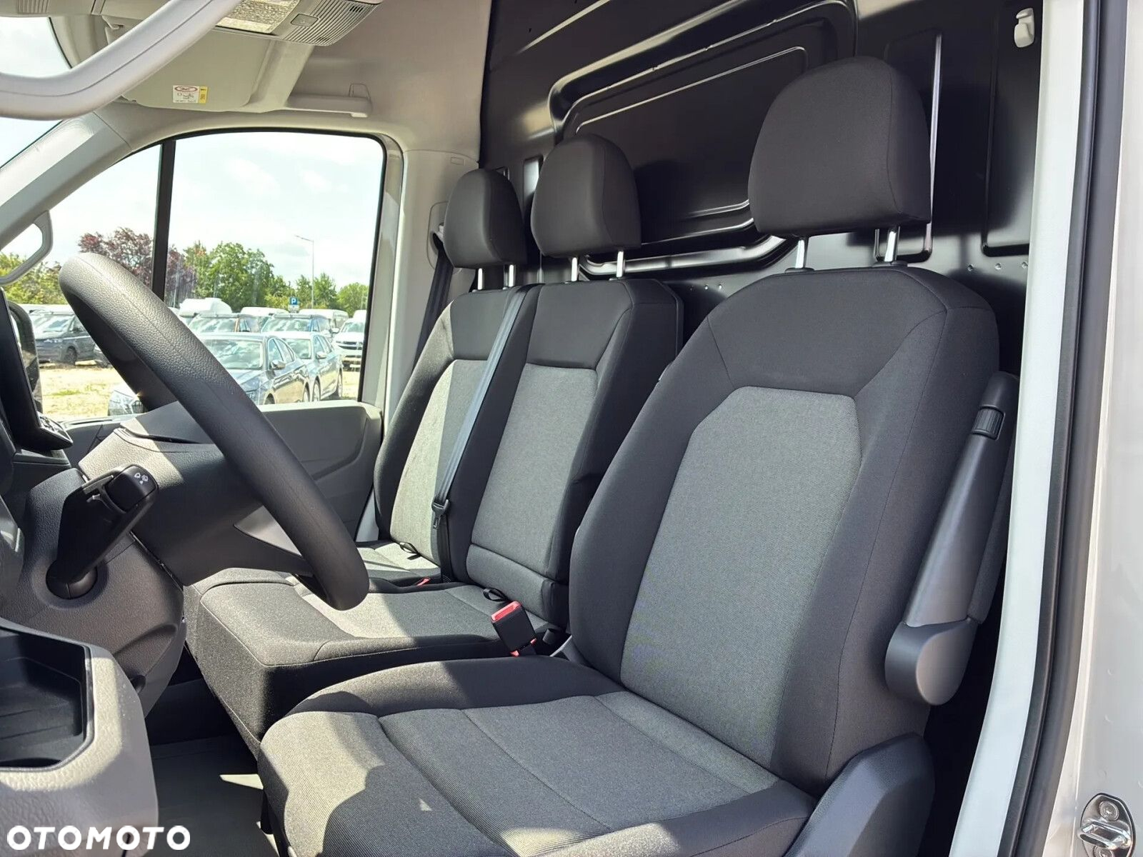 Volkswagen Crafter 35 Furgon LONG/L5H3, 2.0BiTDI 177KM, 4490mm, Wysoki dach, r.o. 4490 - 16