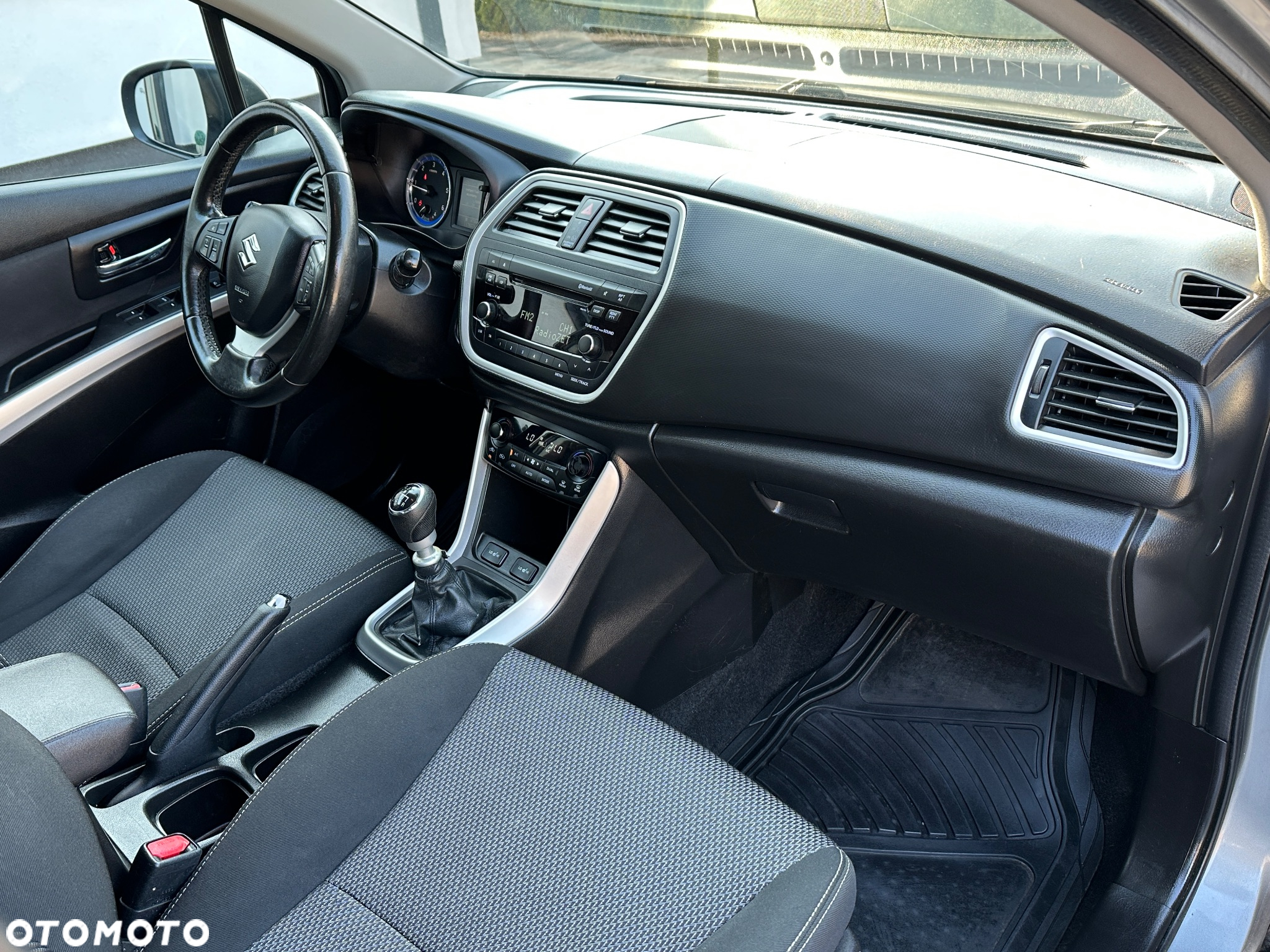 Suzuki SX4 S-Cross - 16