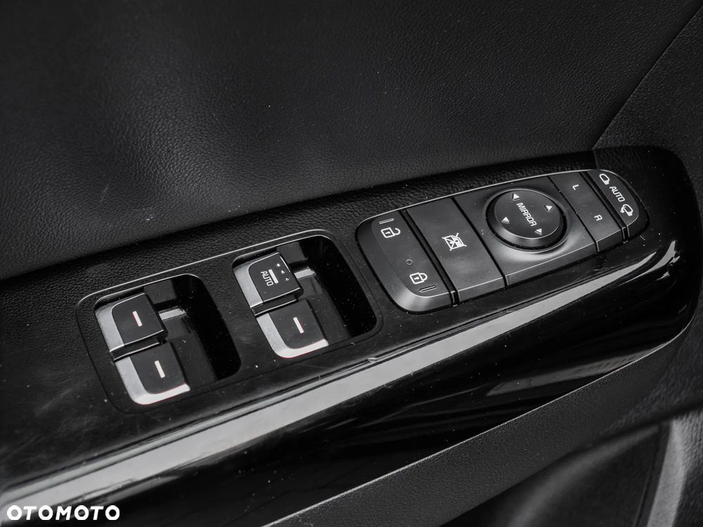 Kia Sportage 1.7 CRDI Business Line 2WD DCT - 26