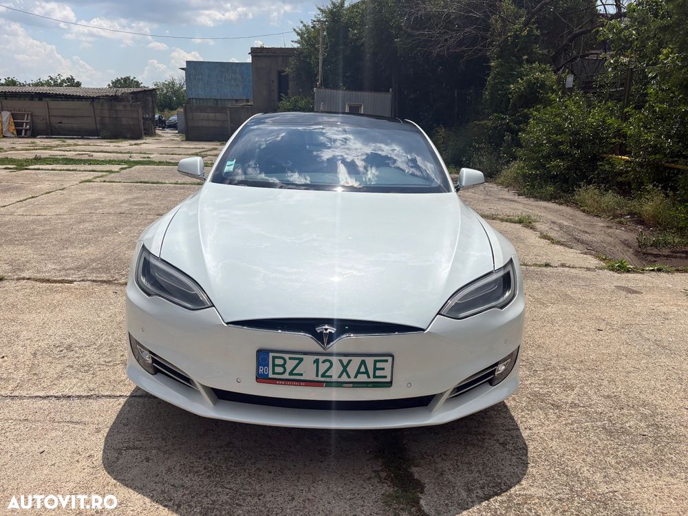 Tesla Model S 85D Allradantrieb Performance - 8