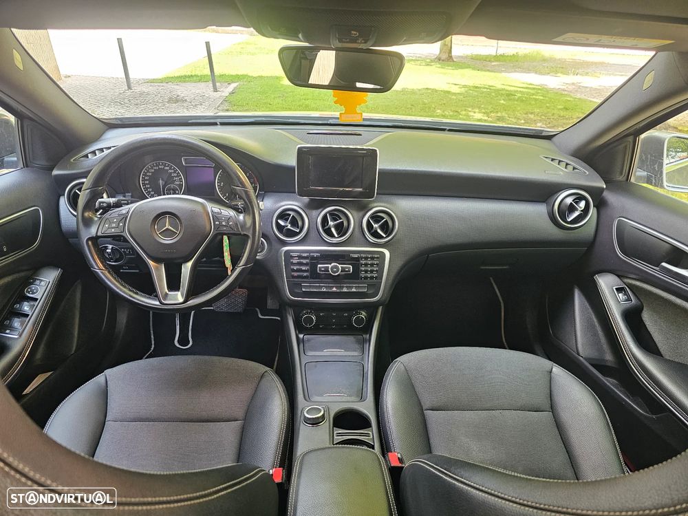 Mercedes-Benz A 180 CDI 7G-DCT 2Style - 19