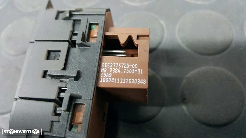 CONTROLE DE BLOQUEIO DE PORTA CITROEN C5 BERLINA EXCLUSIVE - 3