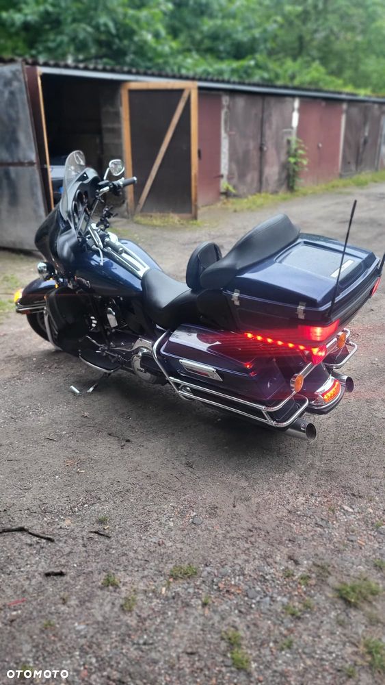 Harley-Davidson FLHT Electra Glide Standard - 8