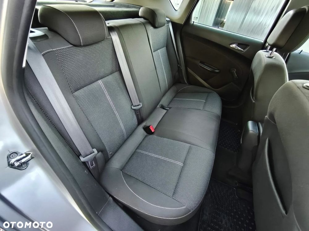 Opel Astra 1.6 CDTI Enjoy - 18