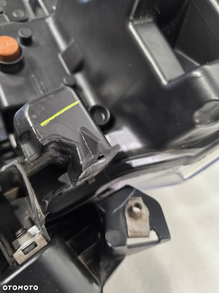 DODGE RAM V 1500 19- BLACK EDITION DYNAMIC IV PRAWA LAMPA PRZEDNIA PRZÓD , NR LE17F6410 / F00HTC705406 / P68477264AA , NR AUKCJI LPP155 - 28