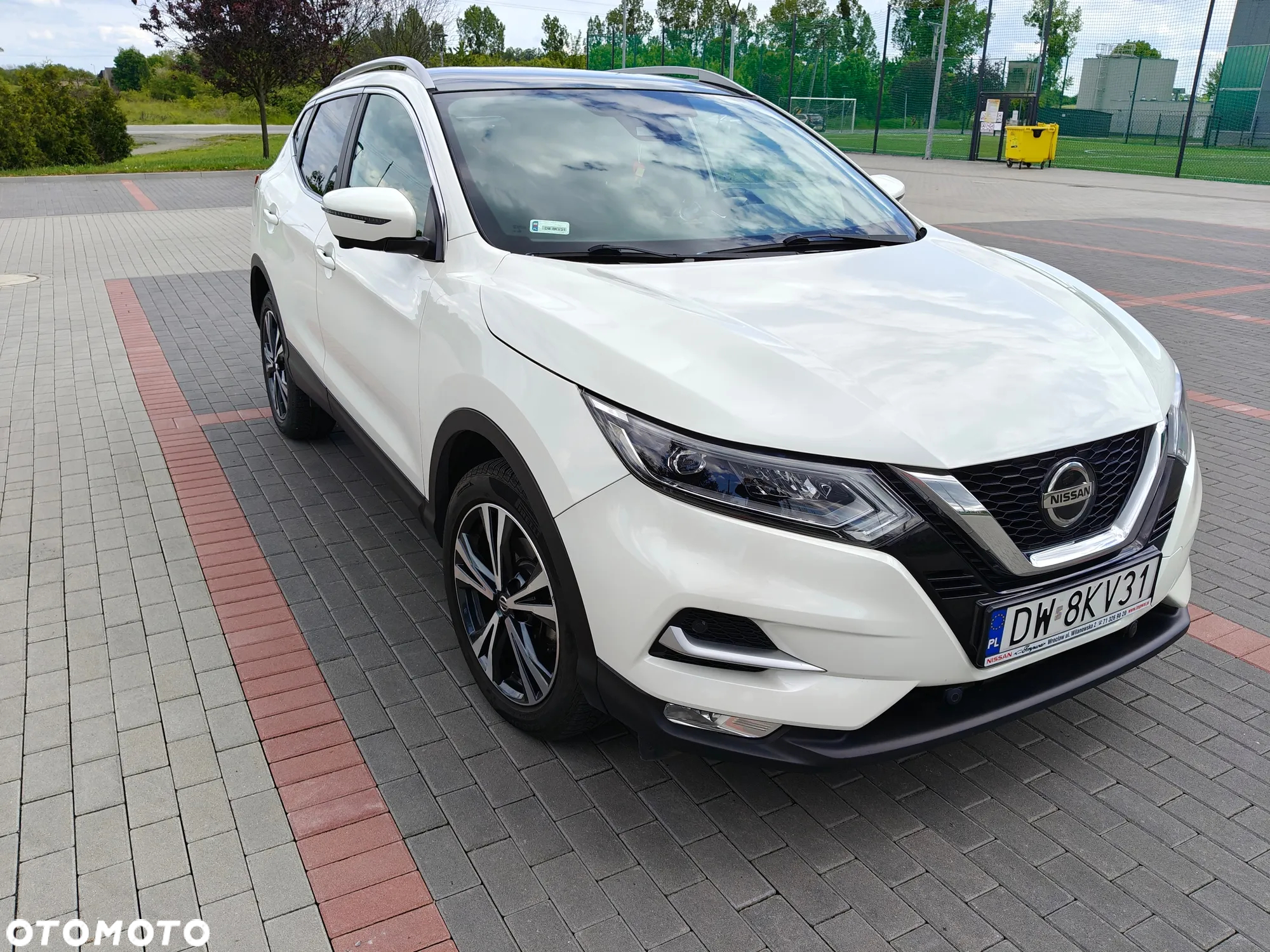 Nissan Qashqai 1.3 DIG-T N-Connecta - 8