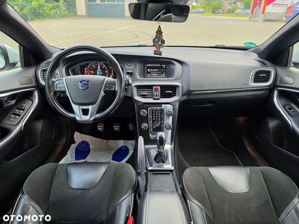 Volvo V40 D4 RDesign - 13