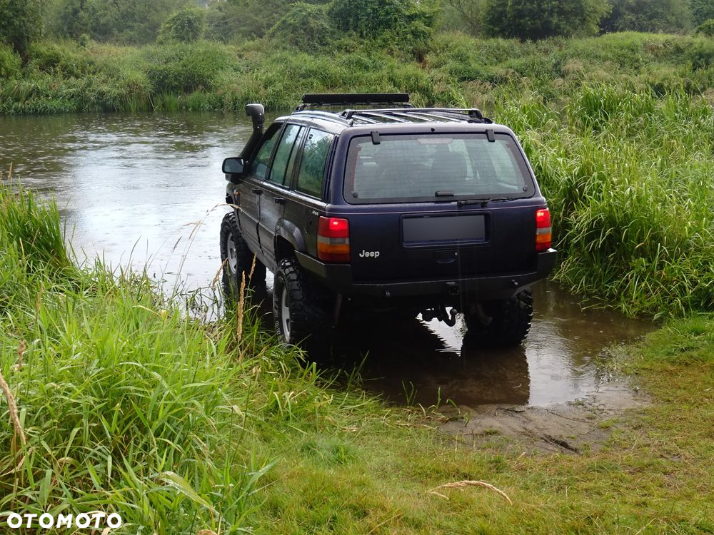 Jeep Grand Cherokee 4.0 Laredo - 11