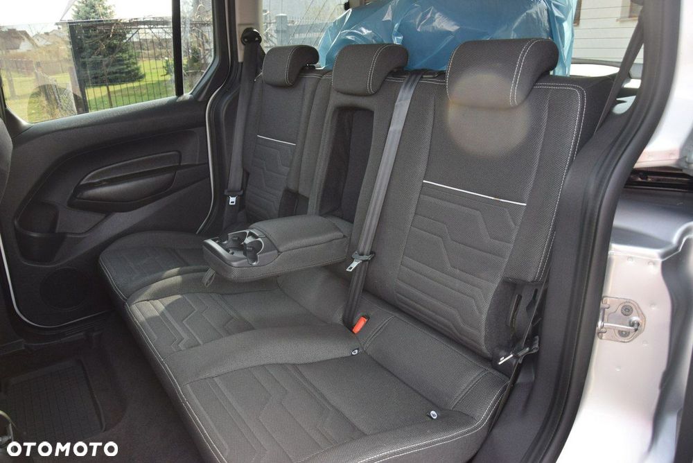 Ford Tourneo Connect 1.6 TDCi Titanium - 18