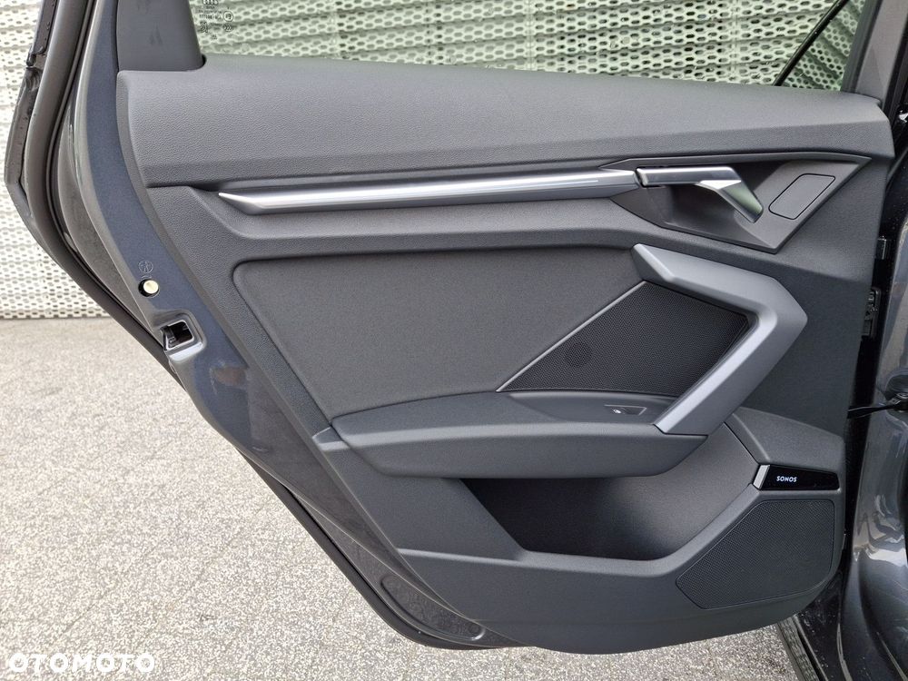 Audi A3 Sportback - 12