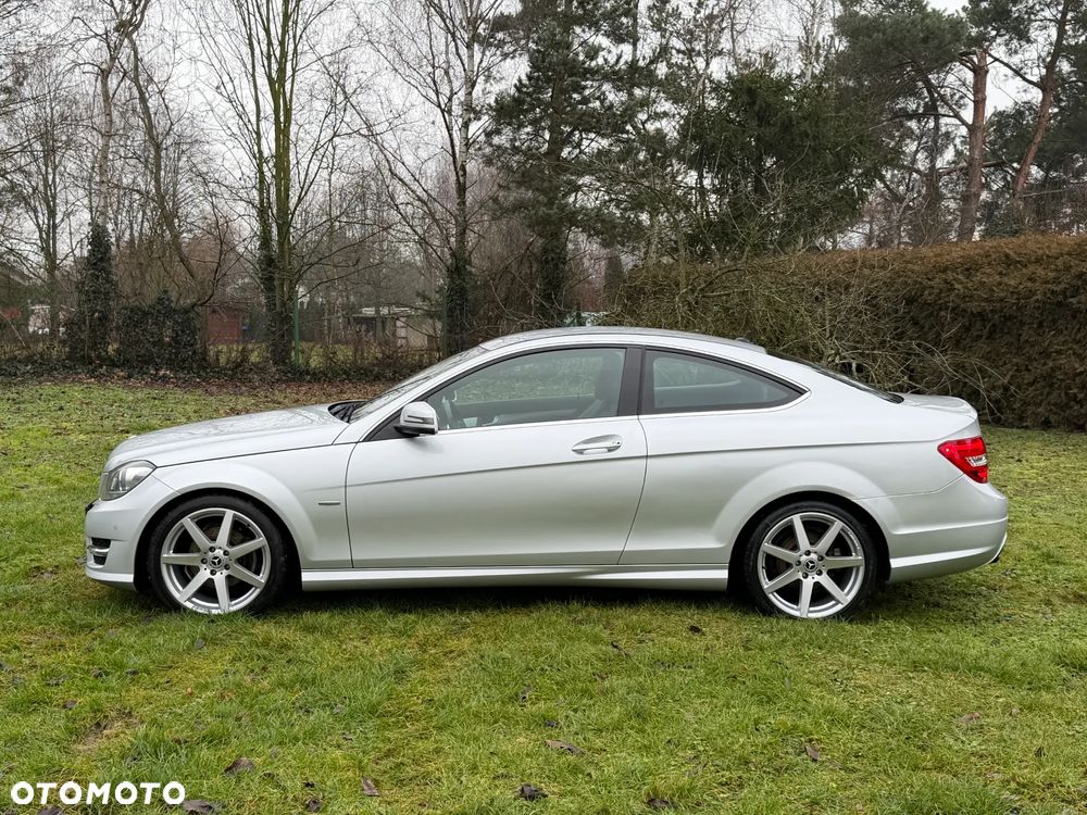 Mercedes-Benz Klasa C 180 BlueEFFICIENCY - 2