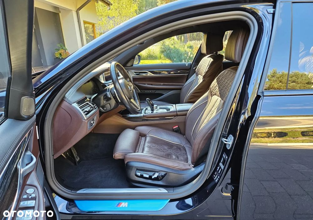 BMW Seria 7 - 9