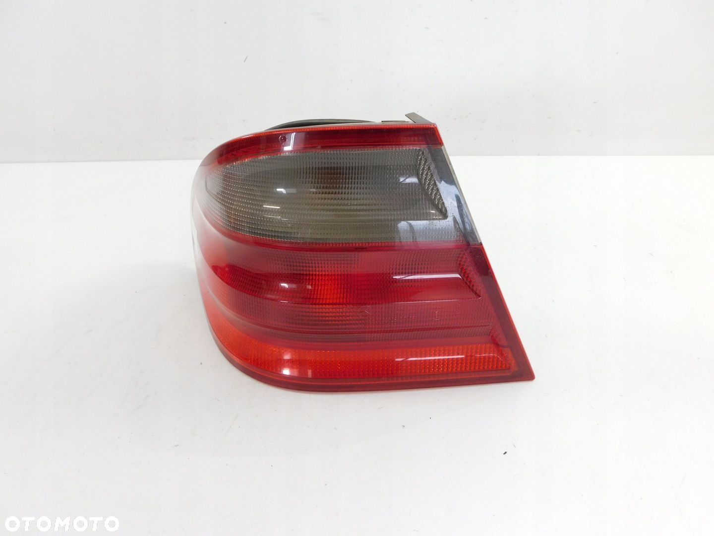 MERCEDES CLK W208 3,2 V6 LAMPA TYŁ LEWA - 1