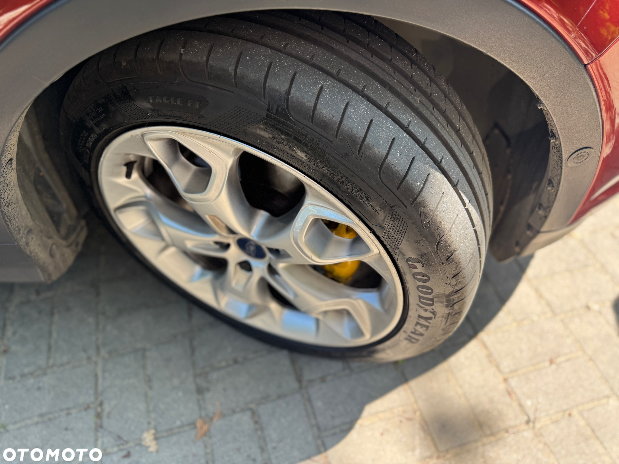 Ford Escape 2.0 EcoBoost AWD Titanium - 35