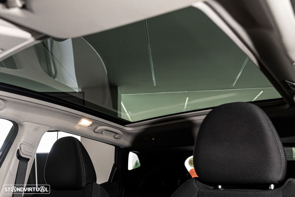 Nissan Qashqai 1.3 DIG-T N-Connecta - 25