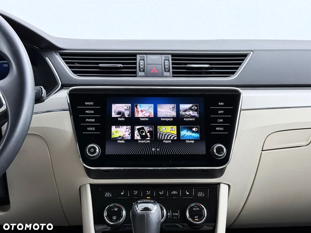 Skoda Superb 2.0 TSI Style DSG - 35