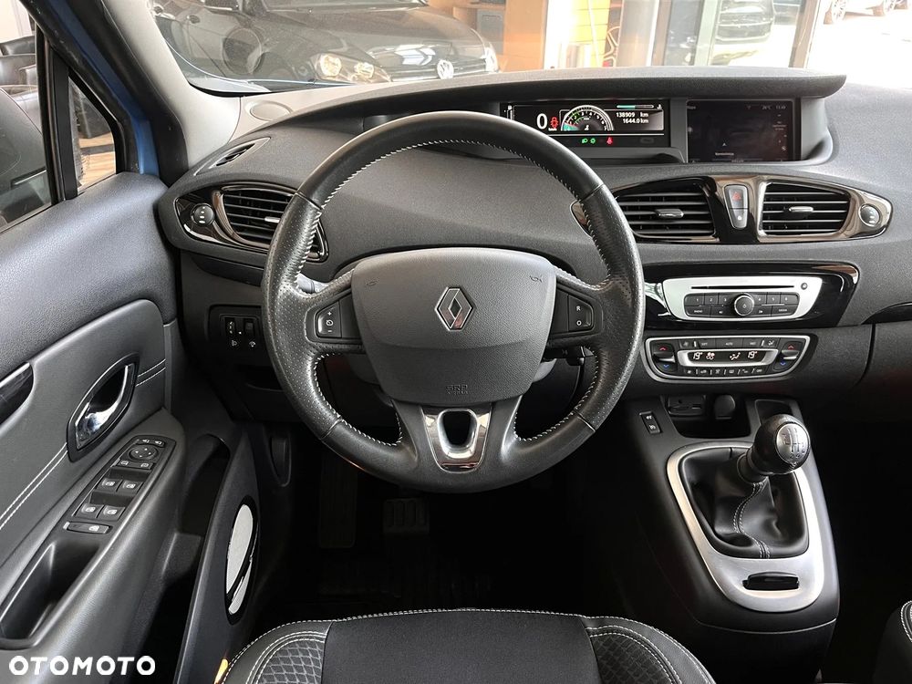 Renault Scenic Energy TCe 130 S&S Bose Edition - 12