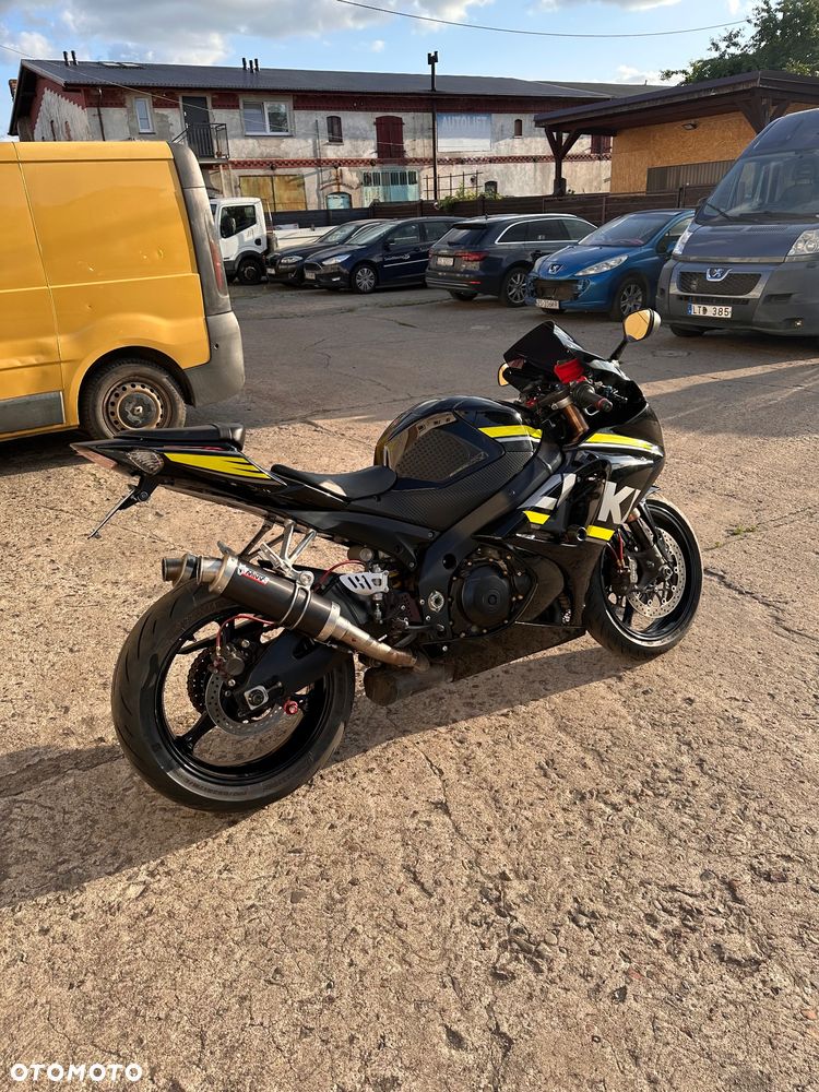 Suzuki GSX-R - 5