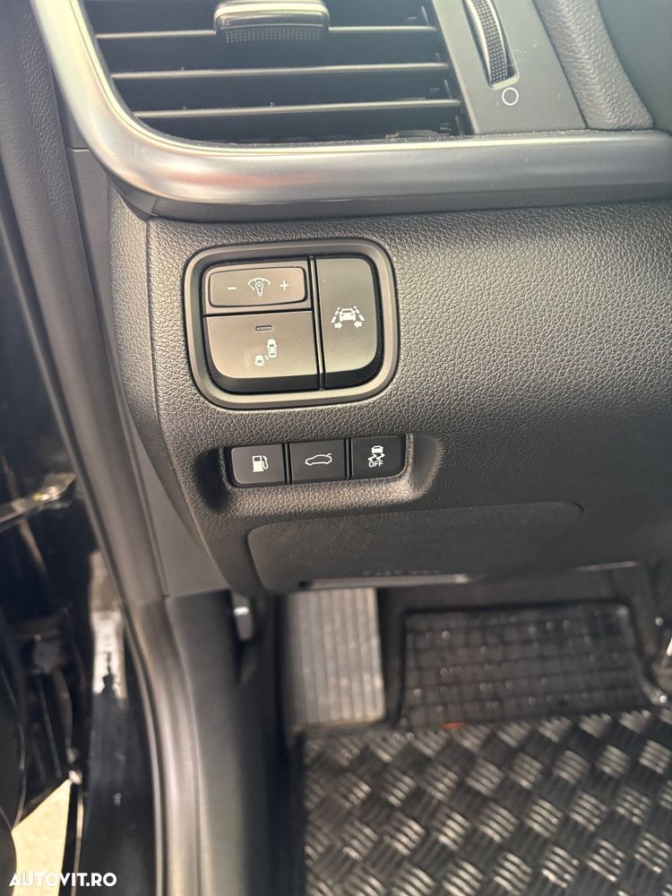 Kia Optima Sportagon 1.7 CRDI DCT Business Supreme - 18