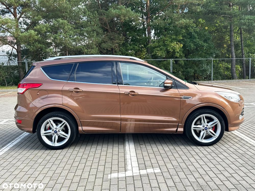 Ford Kuga 2.0 TDCi 4x4 Titanium - 6
