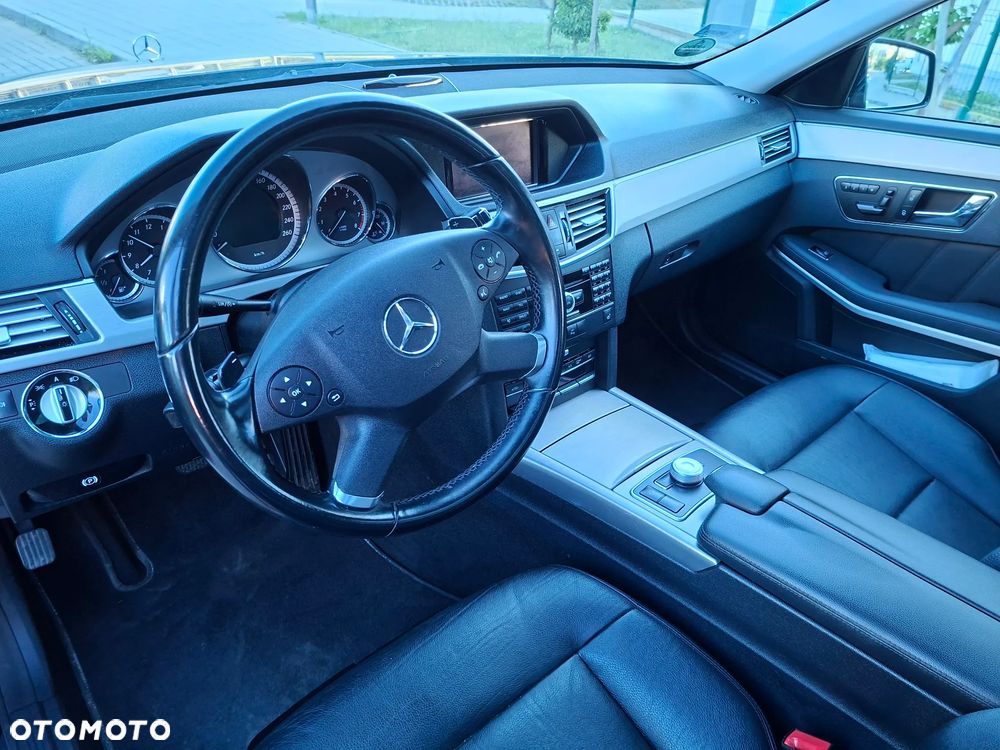 Mercedes-Benz Klasa E 350 4-Matic Avantgarde - 21