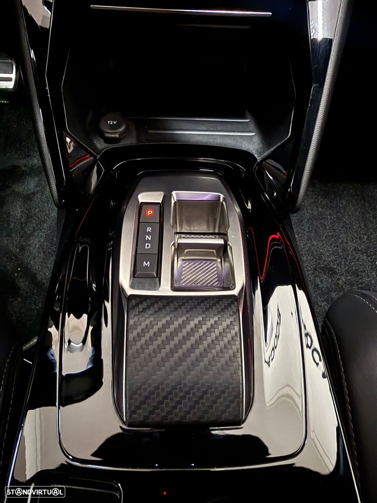 Peugeot 208 1.2 PureTech GT Line EAT8 - 22