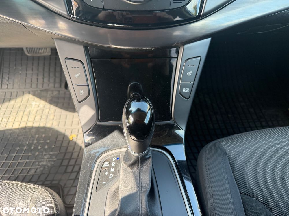 Hyundai i40 2.0 GDI Style - 24