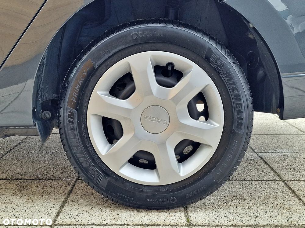 Dacia Logan SCe 75 Essential - 21