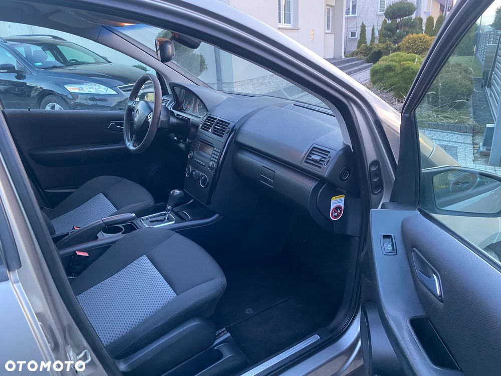 Mercedes-Benz Klasa A 150 Autotronic - 9