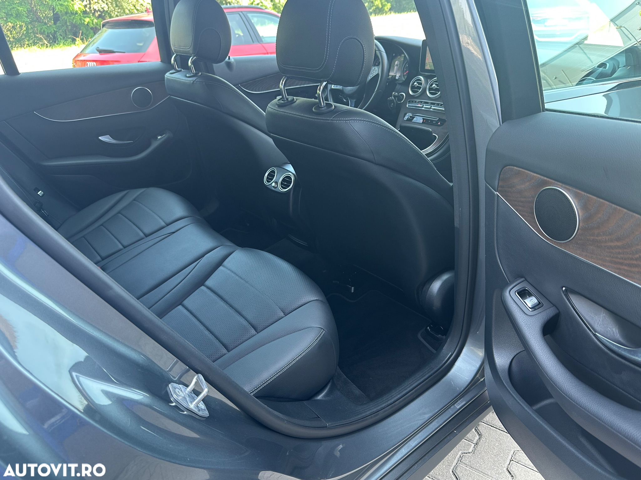 Mercedes-Benz GLC 350 e 4Matic 7G-TRONIC Exclusive - 22