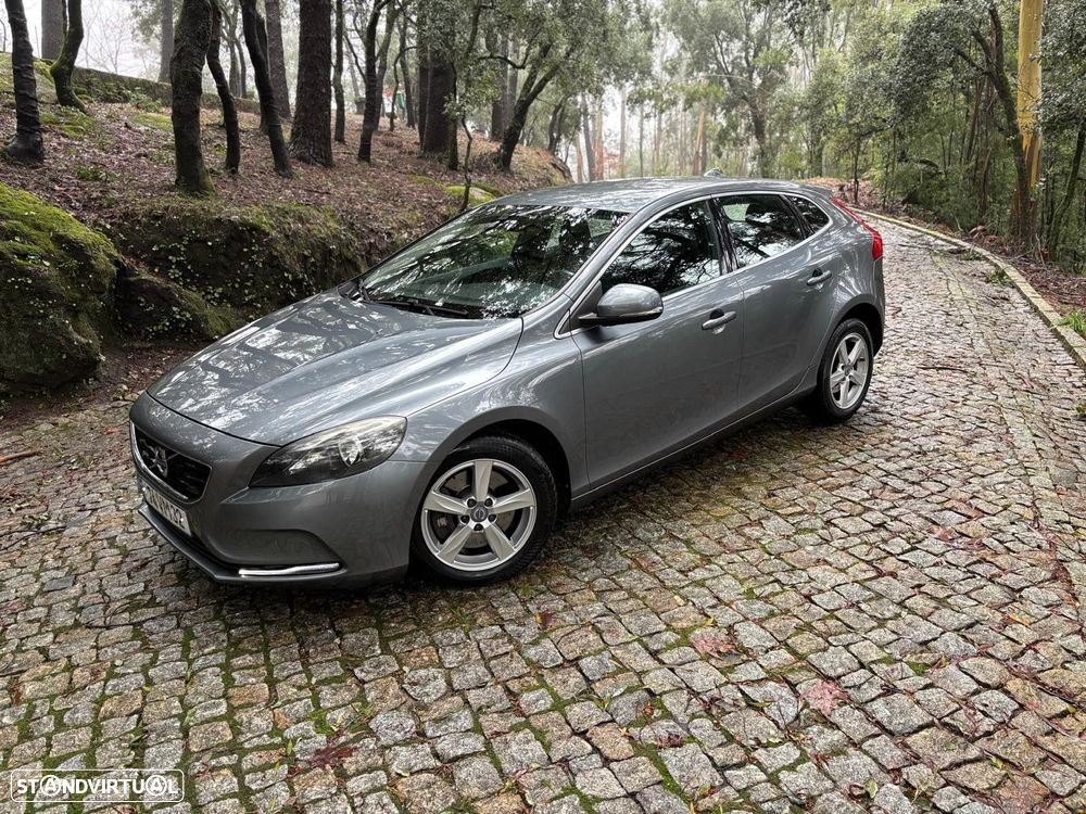Volvo V40 - 1