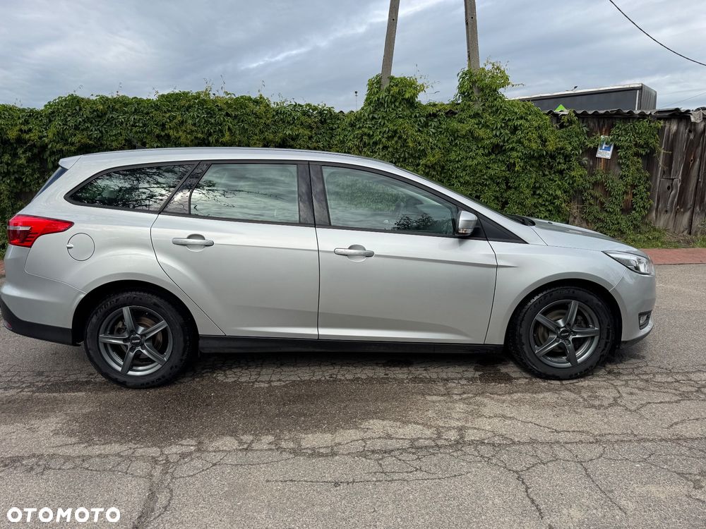 Ford Focus 1.0 EcoBoost Edition - 8