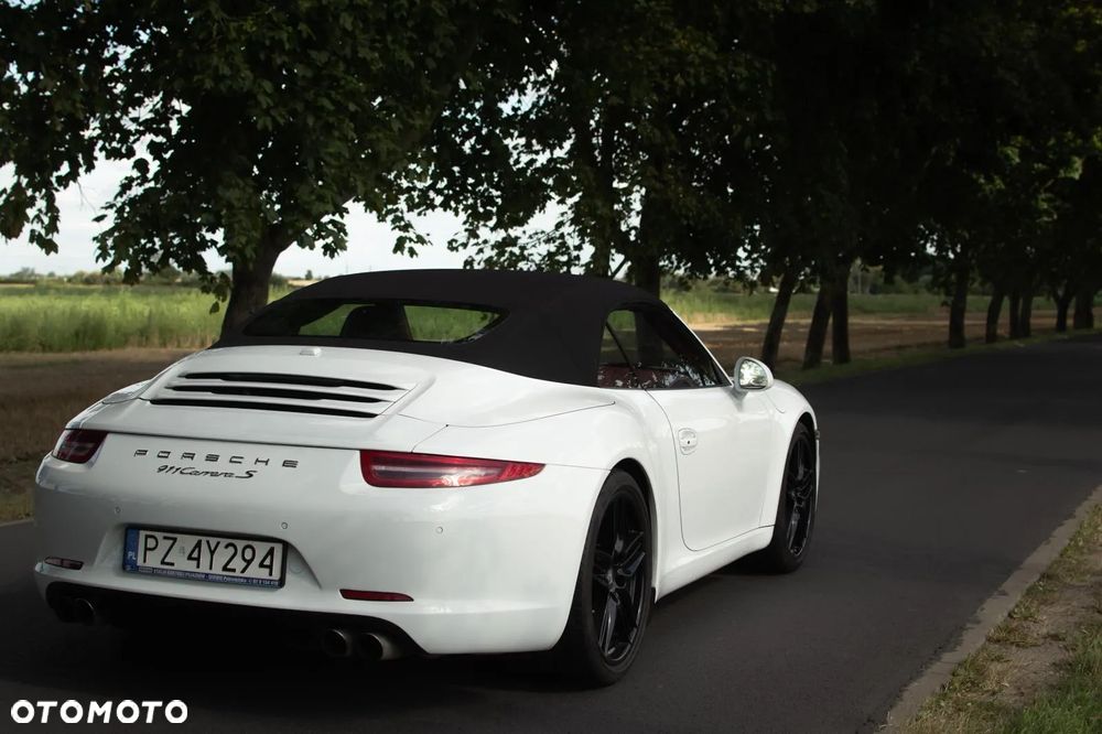 Porsche 911 Carrera 4S Cabriolet PDK - 6