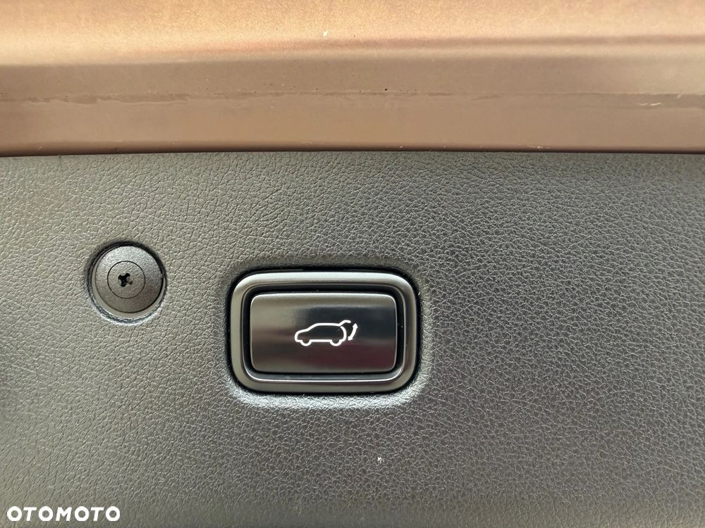 Kia Sportage 1.6 T-GDI AWD DCT GT LINE - 32