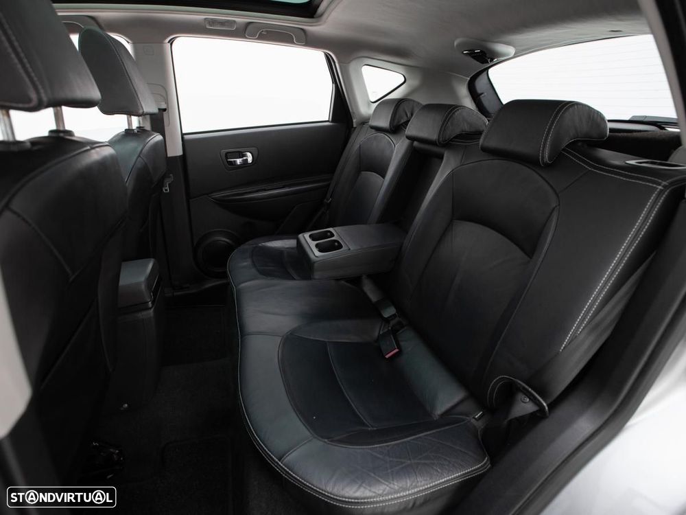 Nissan Qashqai - 10
