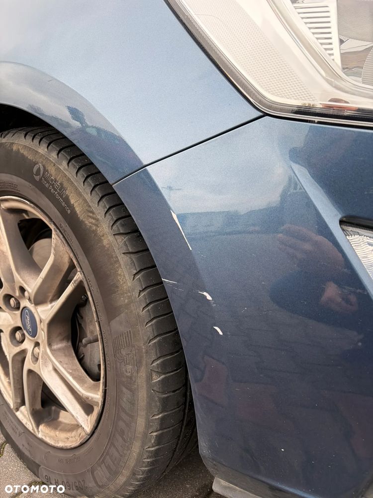 Ford Focus 1.5 EcoBoost Trend ASS - 6