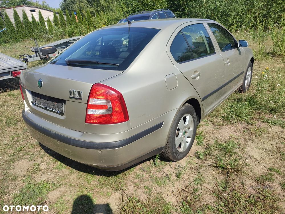 Skoda Octavia 1.6 Automatik Ambiente - 7